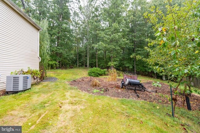 Building Photo - 53 Bloomington Ln