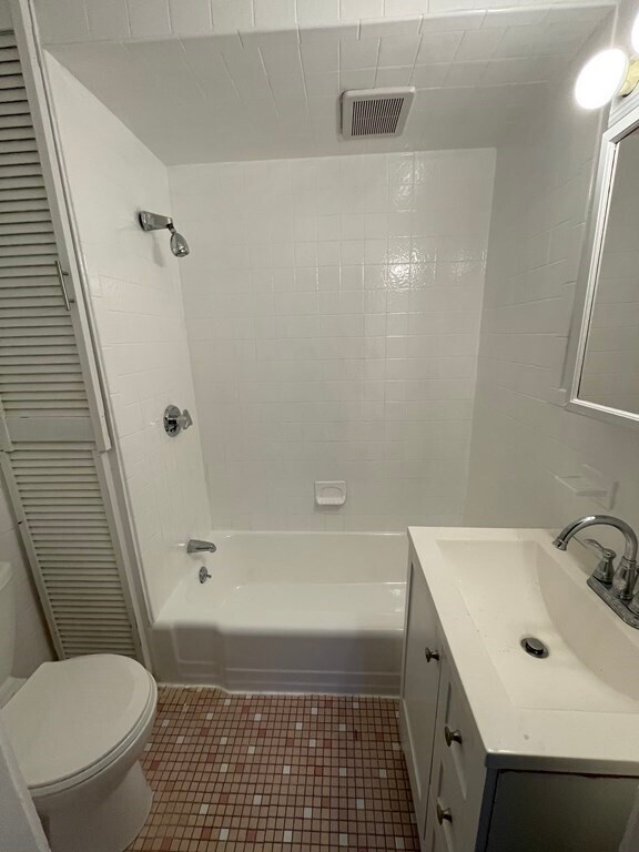 Building Photo - 20 Pleasant Ave