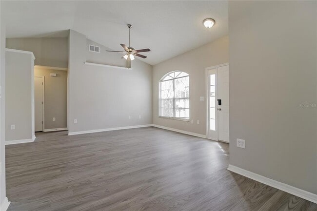 Building Photo - 2665 Oak Run Blvd