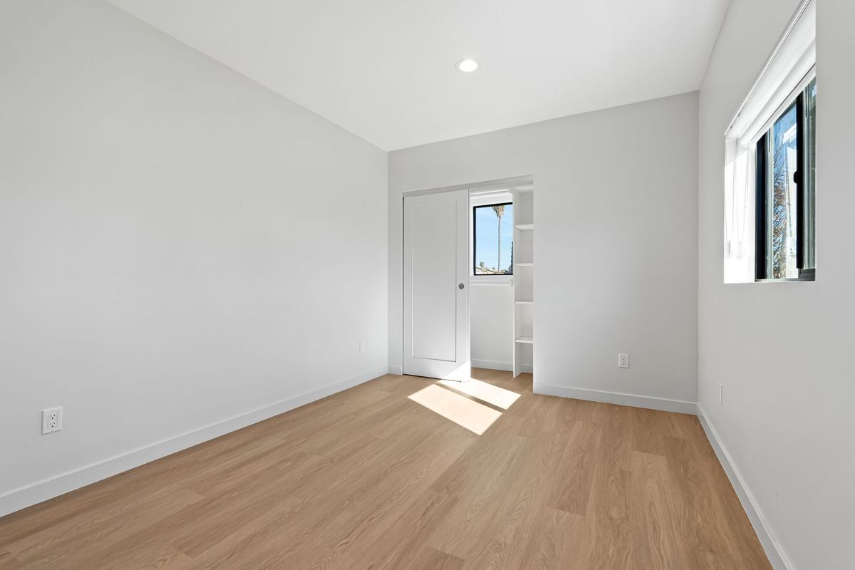 Building Photo - 4787 Panorama Dr