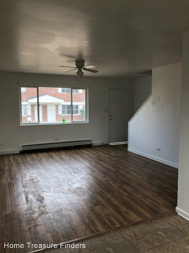 Building Photo - 1869-1887 W Mosier Pl