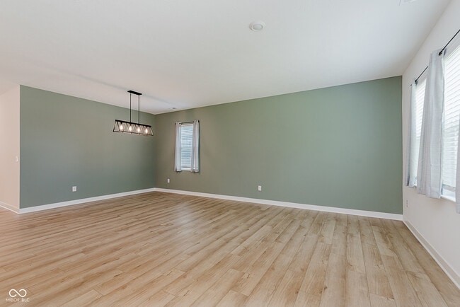 Building Photo - 10008 Sundley Dr
