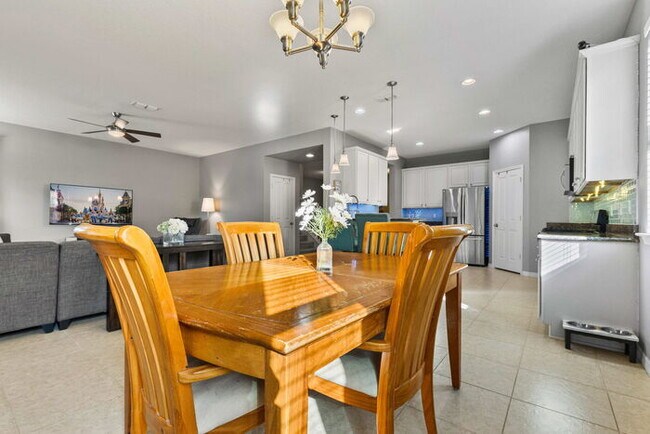 Building Photo - Corner Lot- Close to Disney- Four Bedroom Home for Rent