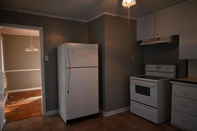 Building Photo - 3402 Grant St