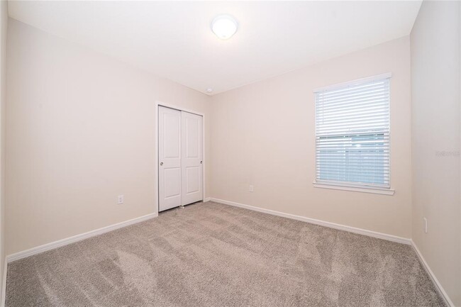 Building Photo - 2110 Charming Ave