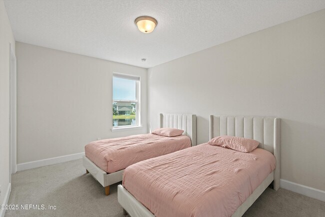 Building Photo - 11221 Strategy Ct