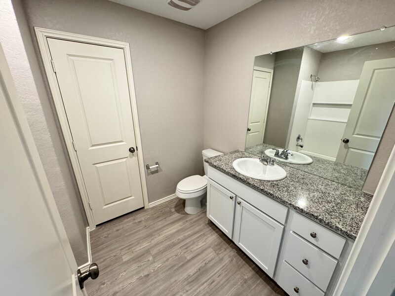 Building Photo - 13838 Ostrich Run