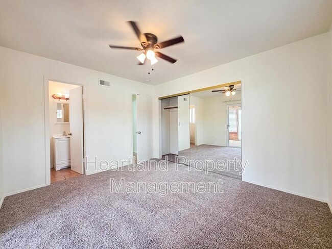 Building Photo - 631 Fig Ave