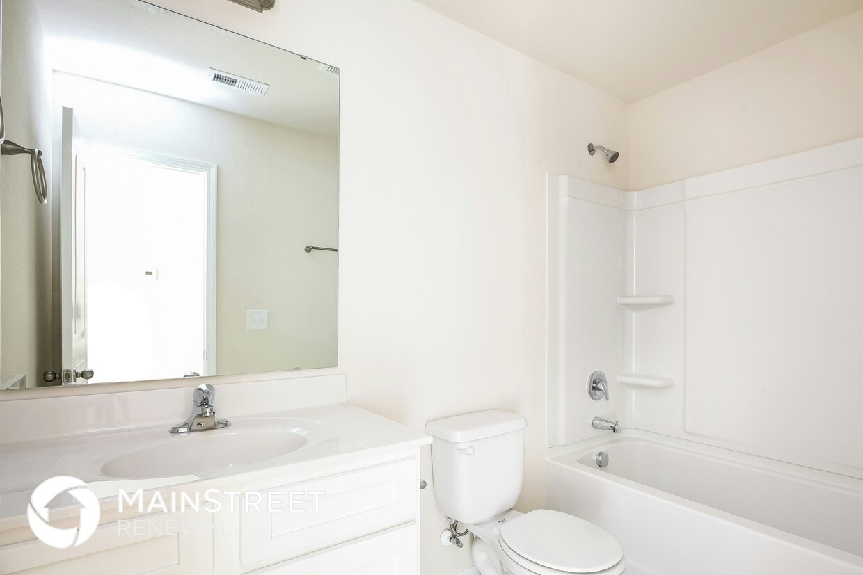 Building Photo - 4253 Piedmont Farms Way
