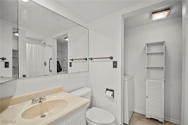 Building Photo - 1703 Park Meadows Dr