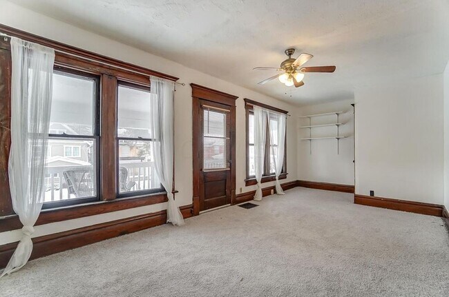 Building Photo - 888-890 Studer Ave [OWNER OWES MONEY - DO NOT DO WORK]