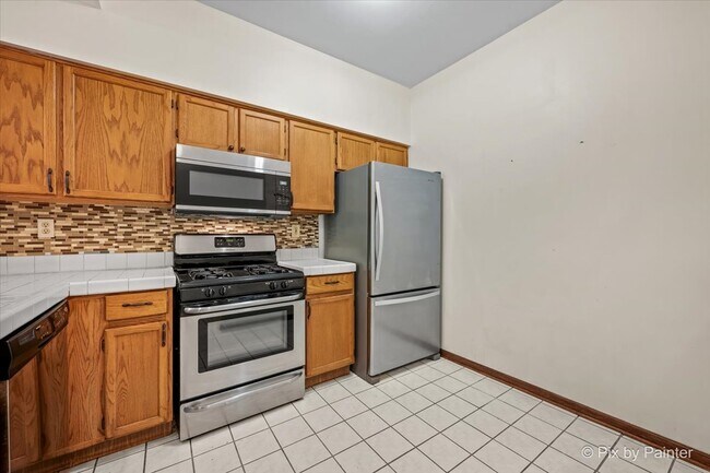 Building Photo - 1462 Division Ct
