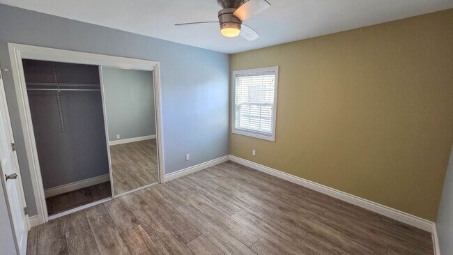 Building Photo - 16129 Sunny Ct