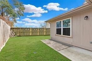 Building Photo - 1835 Oak Ridge Dr