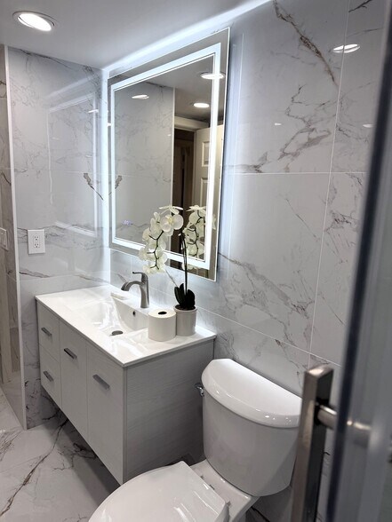 Building Photo - 131 Coolidge Ave