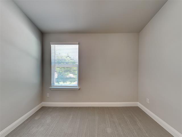 Building Photo - 315 Athenia Dr