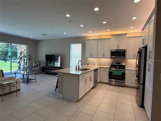 Building Photo - 3060 Mountain Spruce Ter