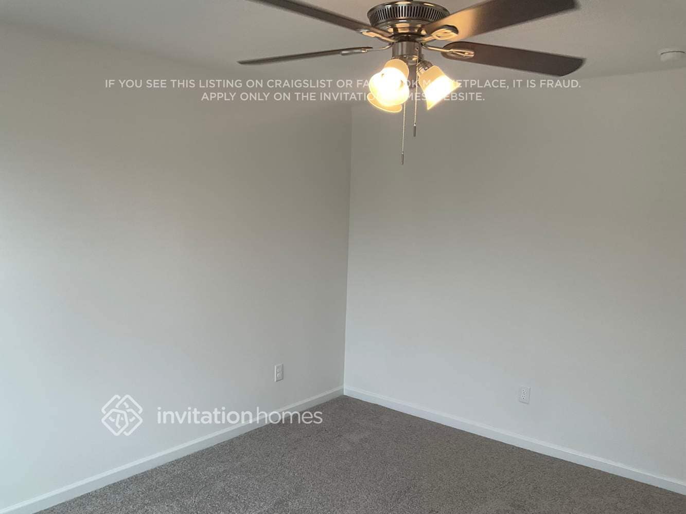 Building Photo - 3800 Lantern Ln