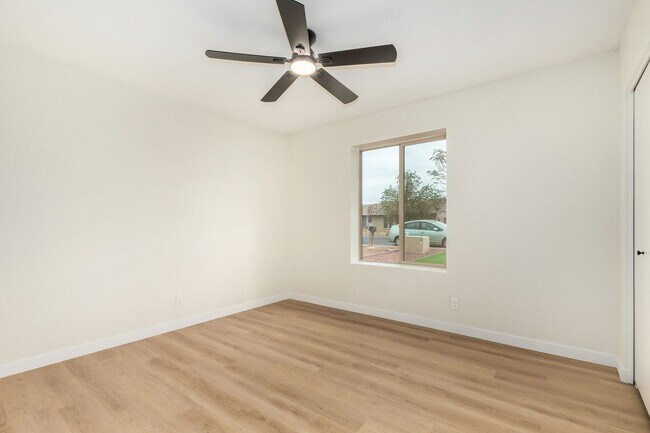 Building Photo - Fully Remodeled 4-Bedroom Home in Prime Gi...