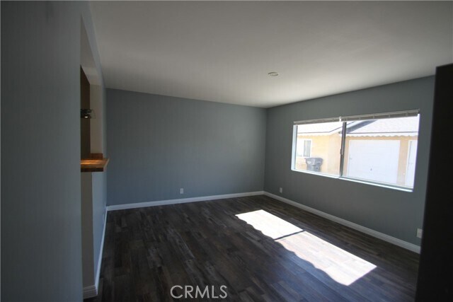 Building Photo - 2614 Graham Ave