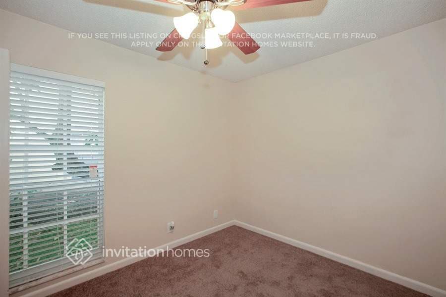 Building Photo - 9361 NW 37th Ct