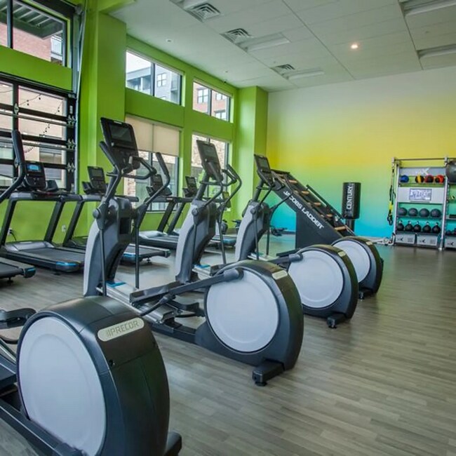 Building Photo - 11221 Synergy Dr