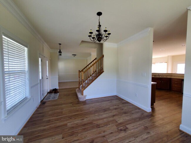 Building Photo - 233 Kanter Dr