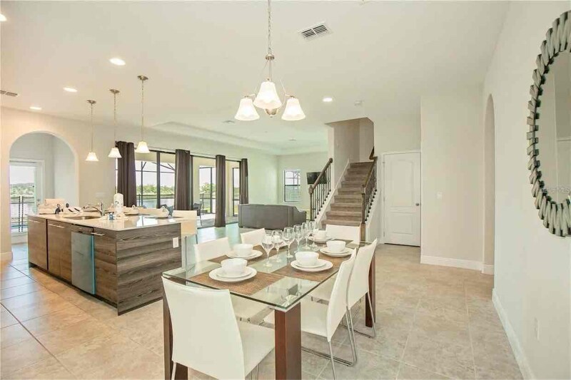 Building Photo - 181 Mitchell's Manor