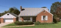 Building Photo - 4 Bedroom in Central School District