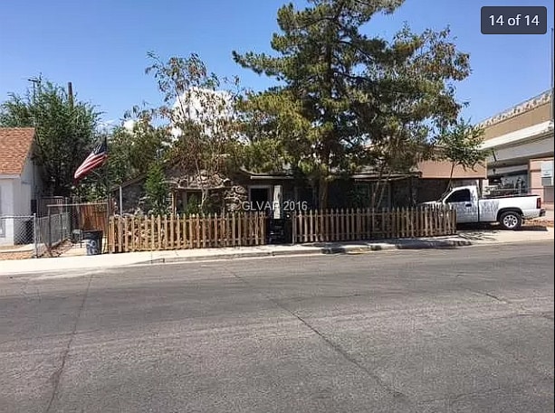 Building Photo - 415 N 9th St