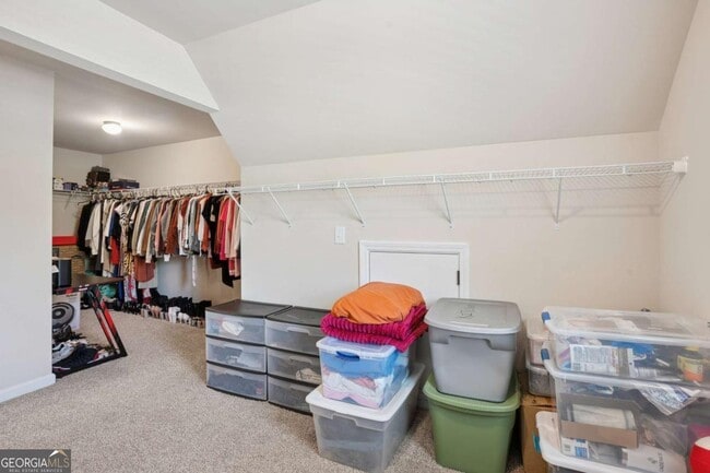 Building Photo - 320 Homestead Cir