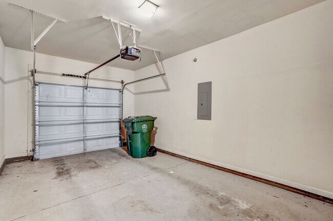 Building Photo - COMING SOON! DON'T MISS OUT! GREAT MORRISVILLE LOCATION!