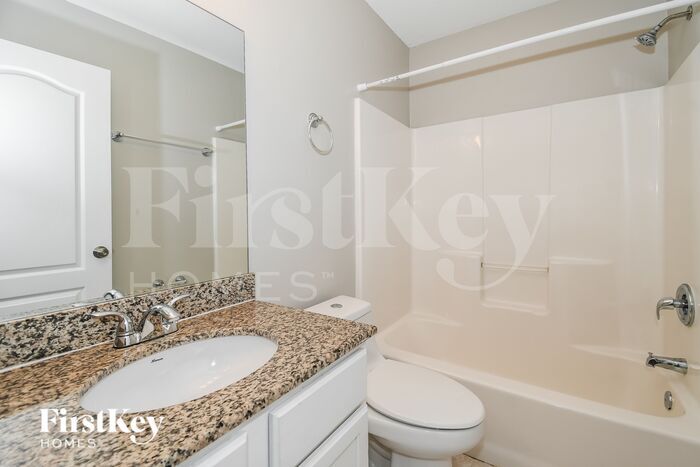 Building Photo - 1617 Austin Ln