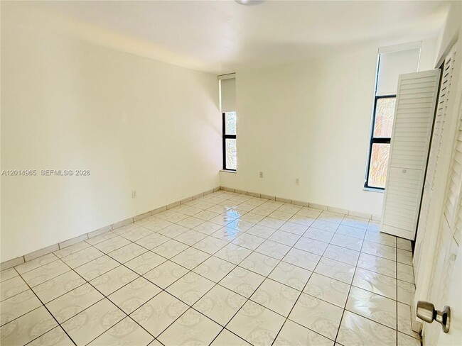 Building Photo - 9440 W Flagler St