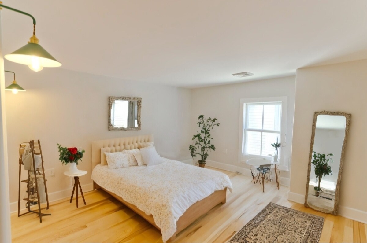 1st Bedroom 2nd Floor- staged - 25 Genesee St