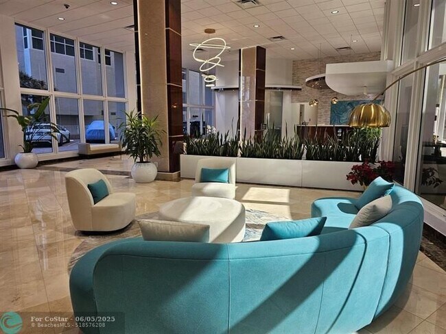 Building Photo - 4100 Galt Ocean Dr