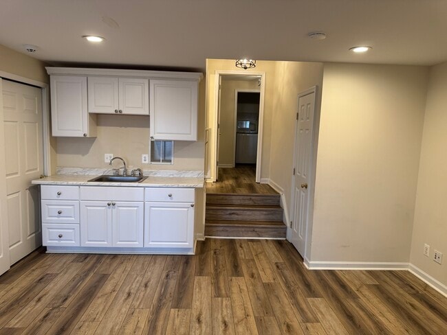 Building Photo - 5448 Summer Leaf Ln