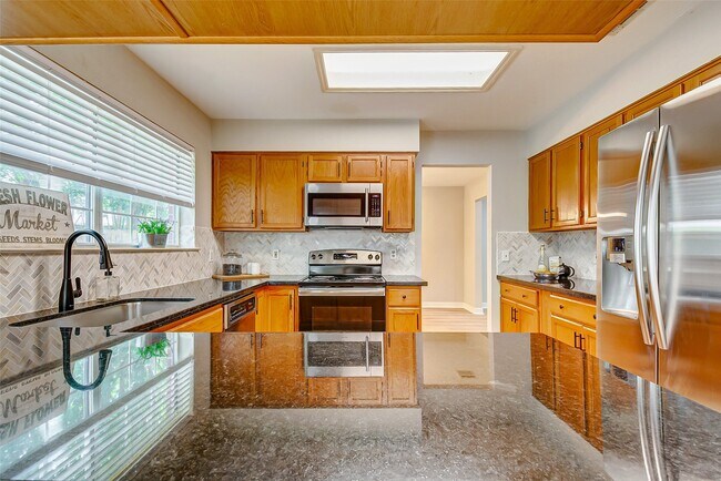 Building Photo - 14002 Wheatbridge Dr