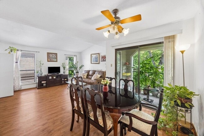 Building Photo - 6602 Harbor Town Dr