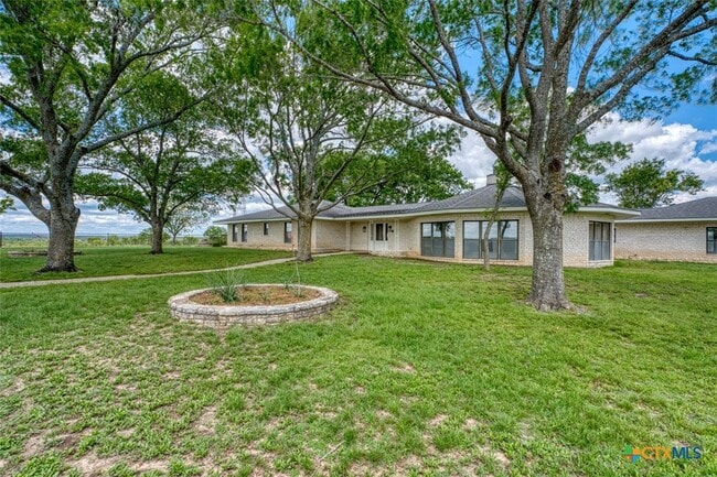 Building Photo - 614 Co Rd 207