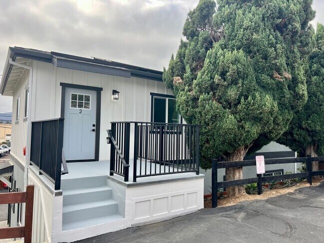 Building Photo - 669 Townsite Dr
