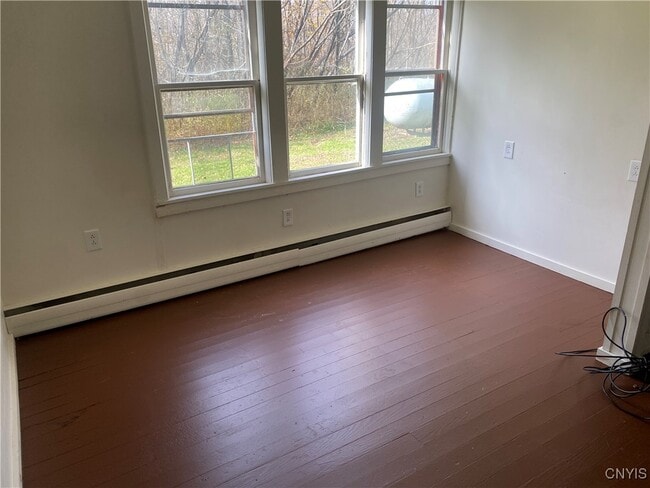 Building Photo - 660 County Rte 1