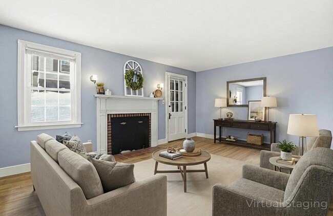 Building Photo - 12 Cardinal Rd