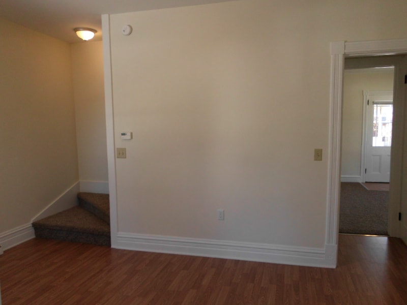 Building Photo - 205 E Pine St