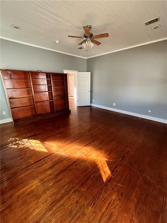 Building Photo - 303 North Way