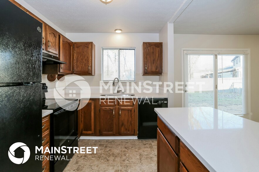 Building Photo - 2892 Teapot Ct