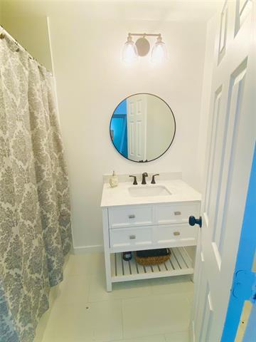 Building Photo - 3817 Johnson St