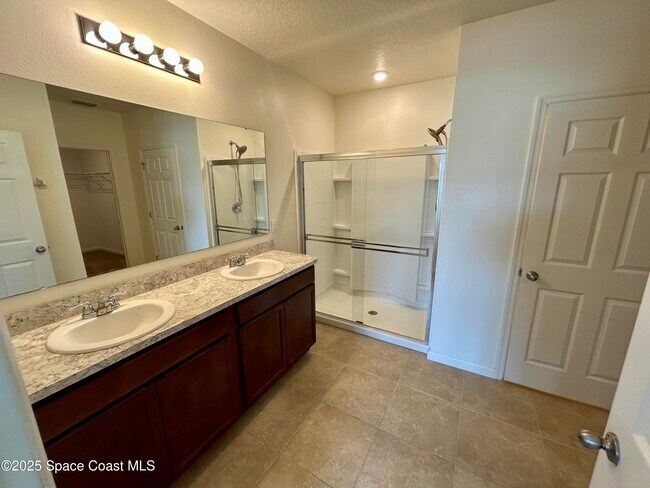 Building Photo - 134 Lure Ct SW
