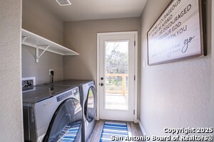 Building Photo - 1302 Cedar Grove Trail