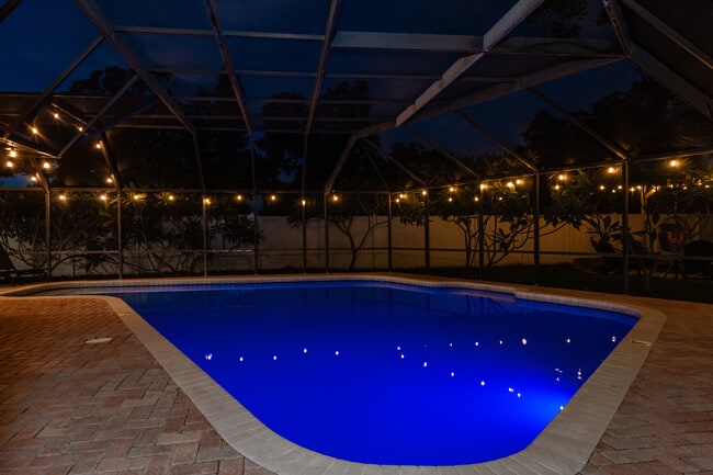 Building Photo - 9605 129th Ave